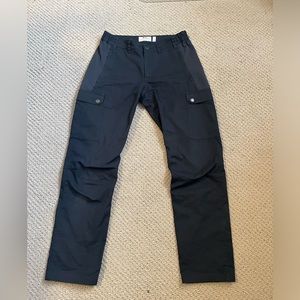 Fjallraven Stina pants 38/29, short inseam EUC